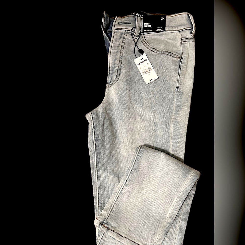 *NWT*🎁Express jeans
